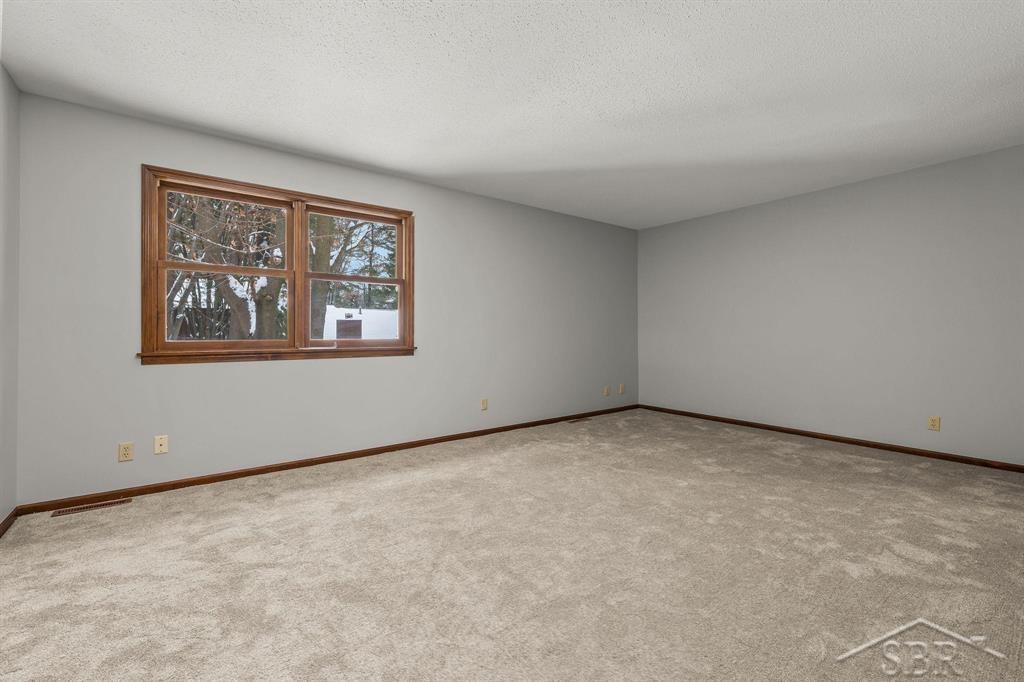 4903 Grandview Circle