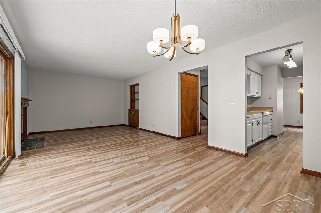 4903 Grandview Circle