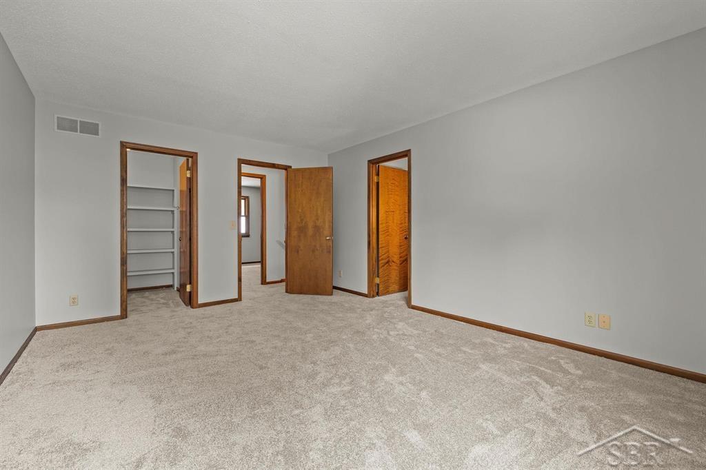 4903 Grandview Circle