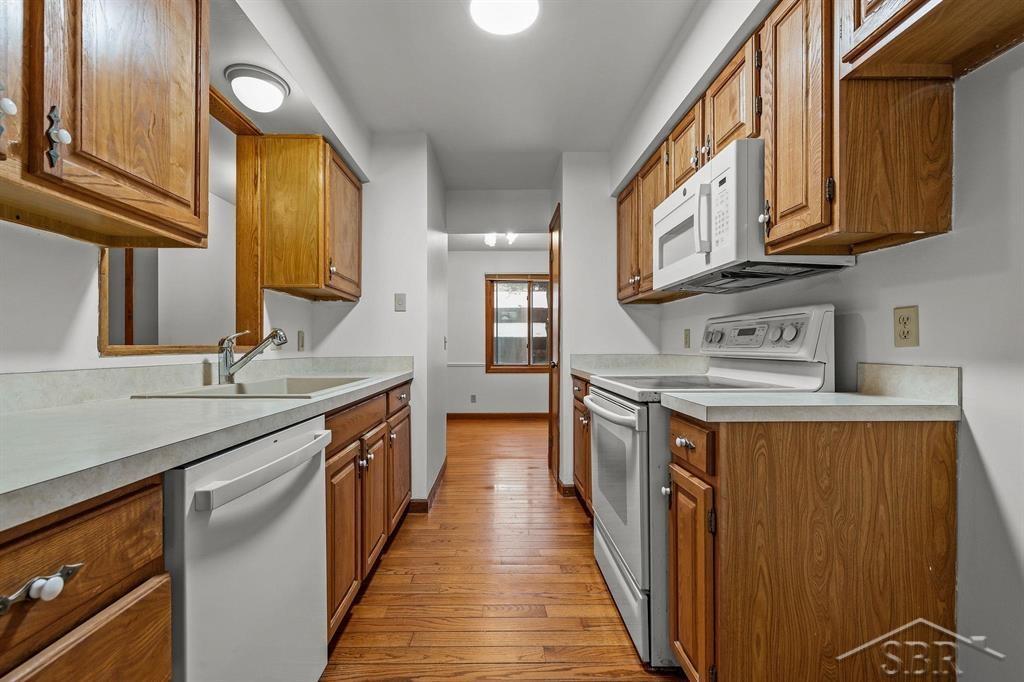 4927 Grandview Circle