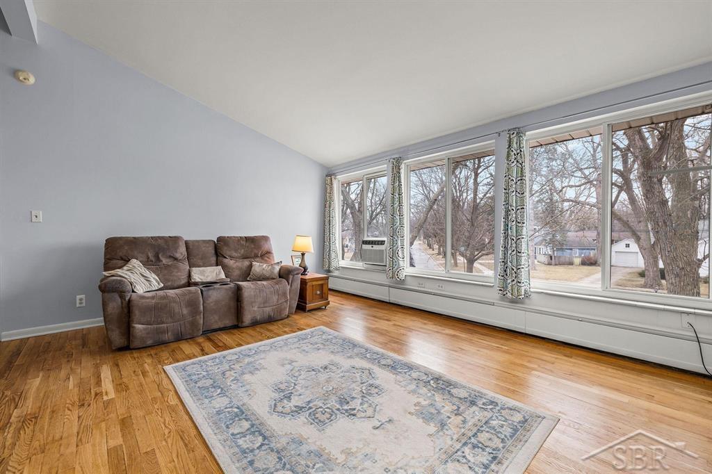 2405 Damman Apt. 201 Drive # 201