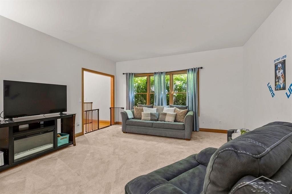 403 Shirewood Lane