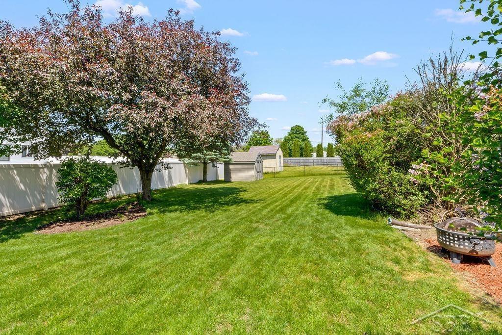 2961 Laurel Park