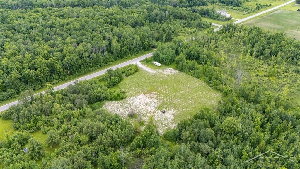 3428 N Three Rivers Road