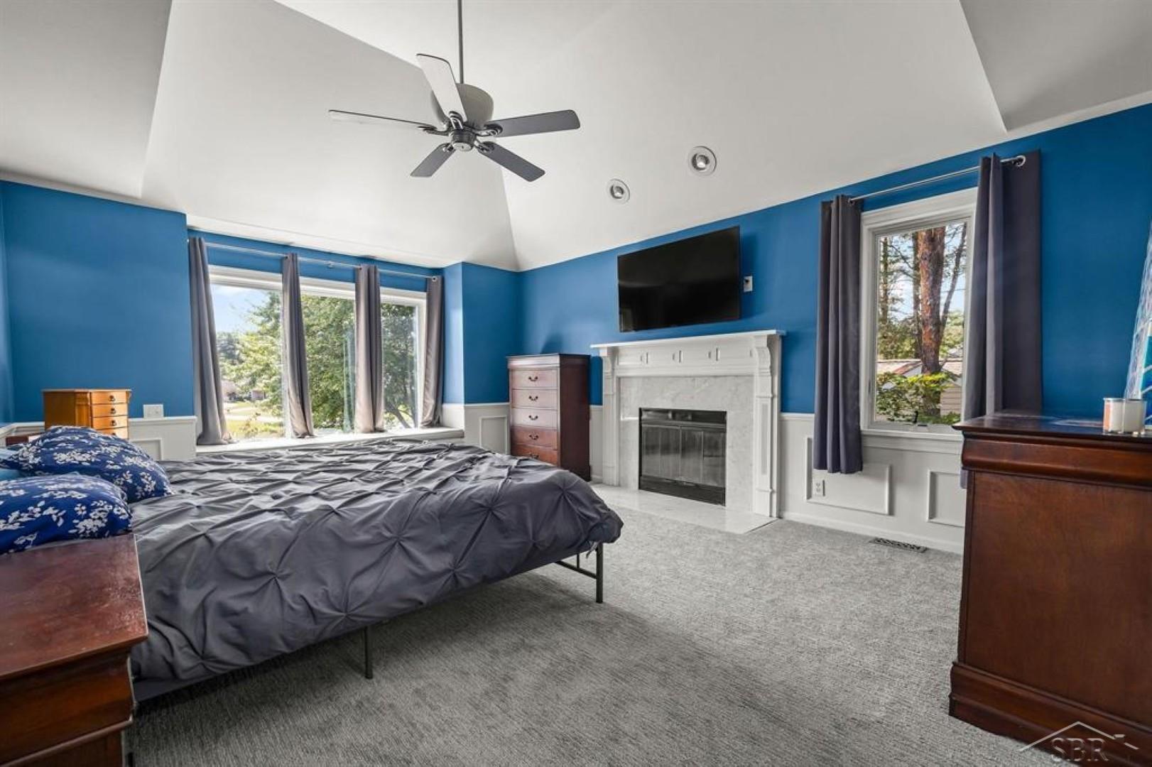 5004 Warblers Way