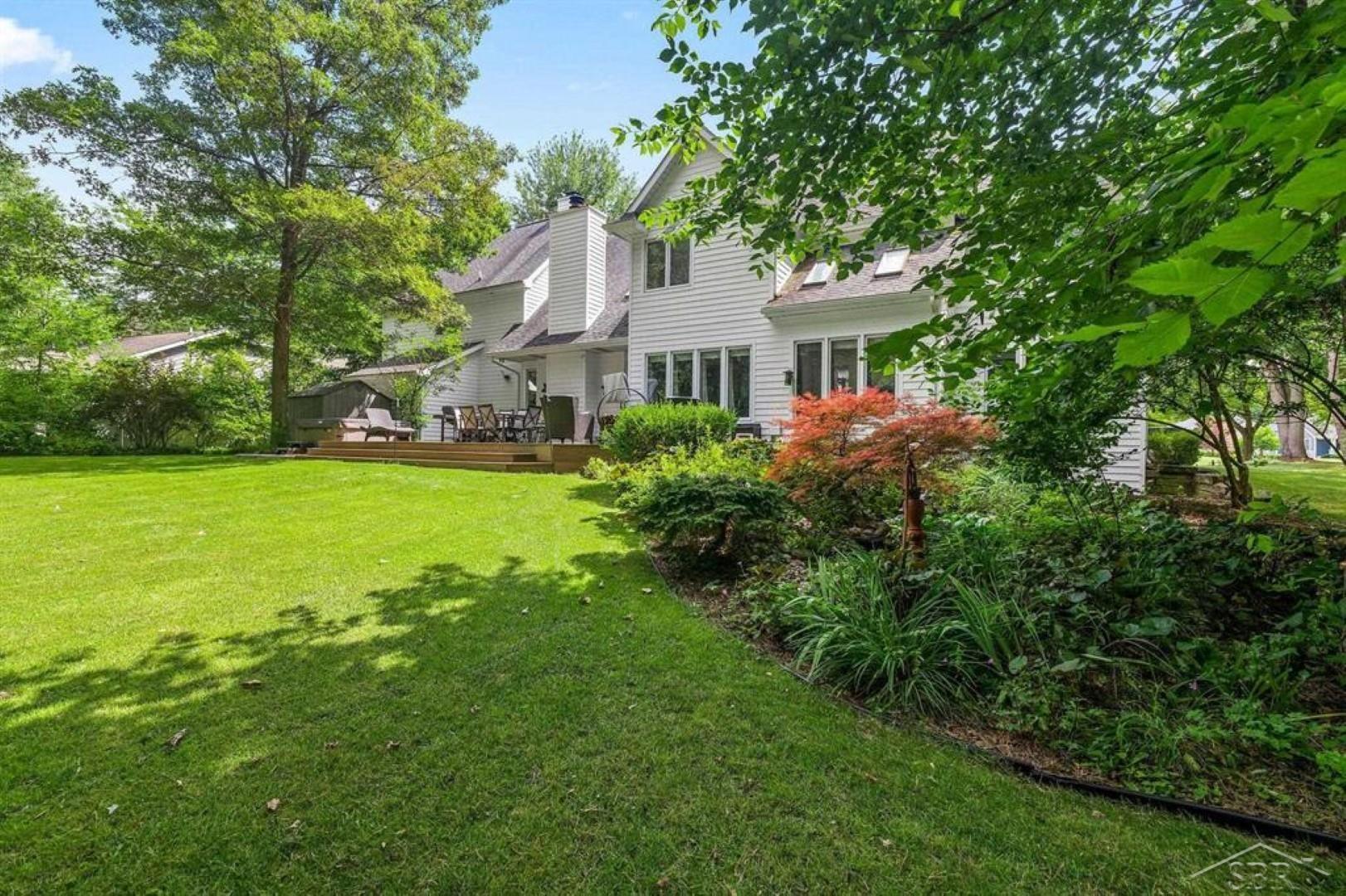 5004 Warblers Way