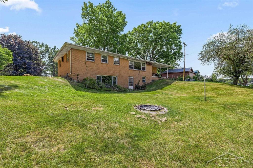 3314 N Genrich Drive