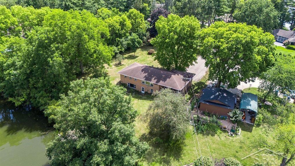 3314 N Genrich Drive