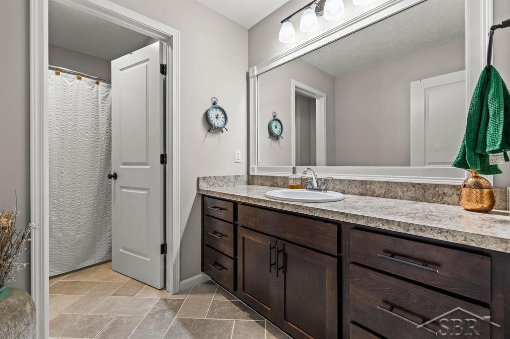 4621 Trotters Pointe Circle
