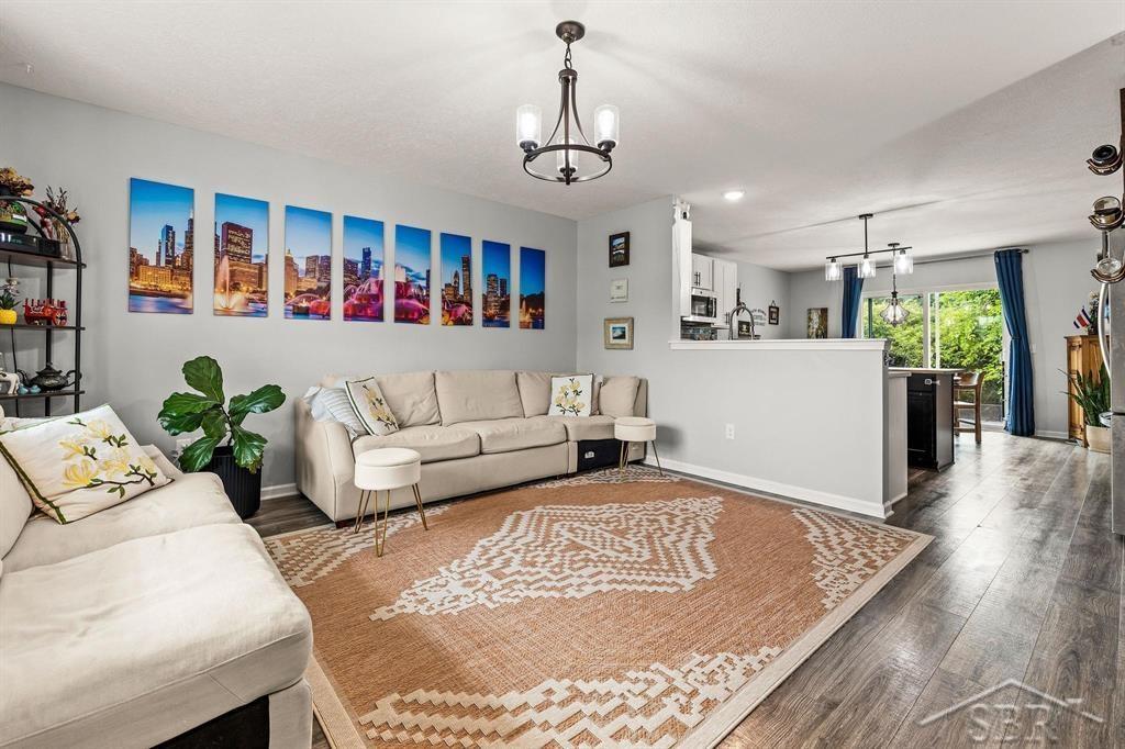 4621 Trotters Pointe Circle