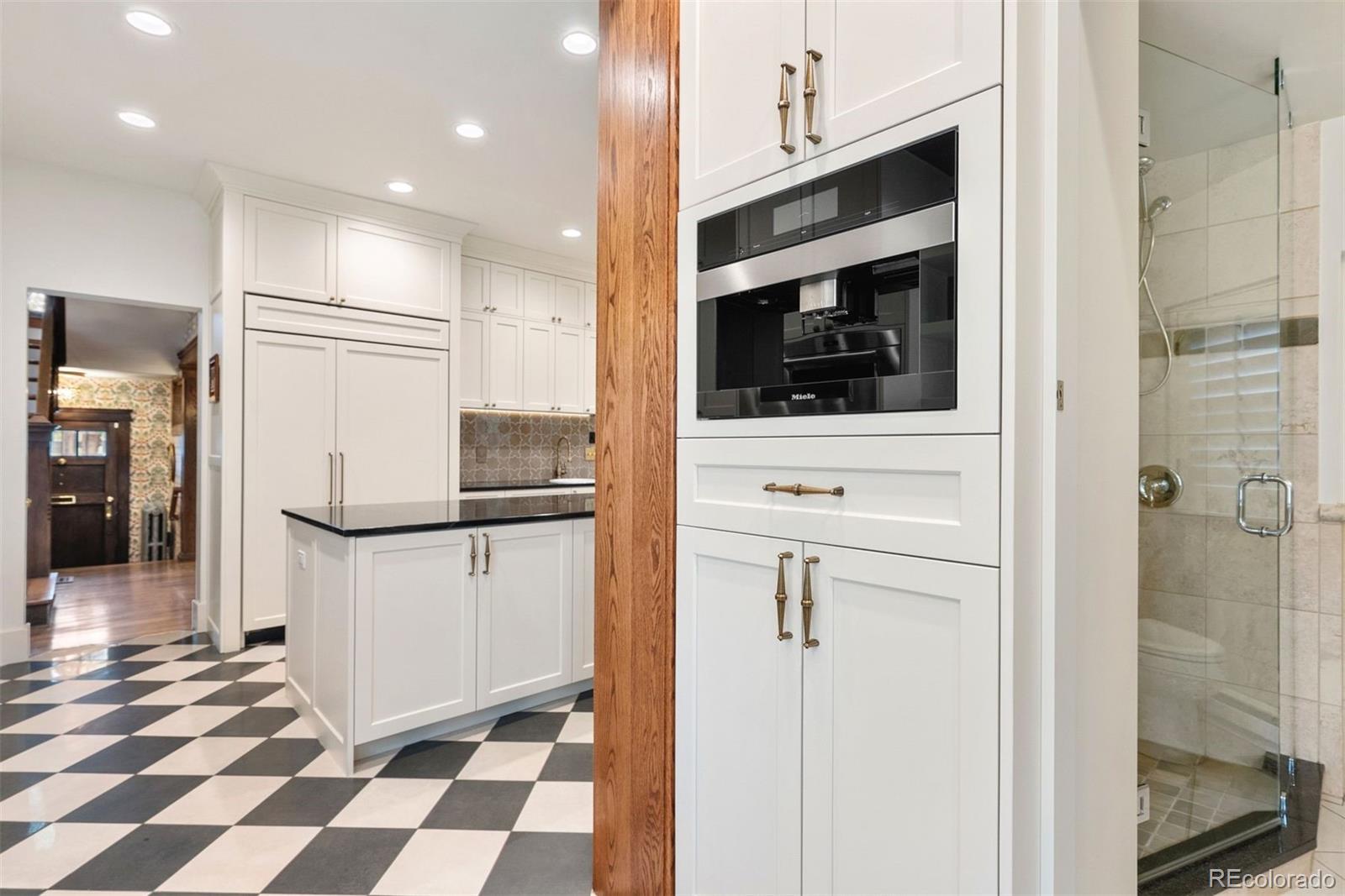 317 N Lafayette Street