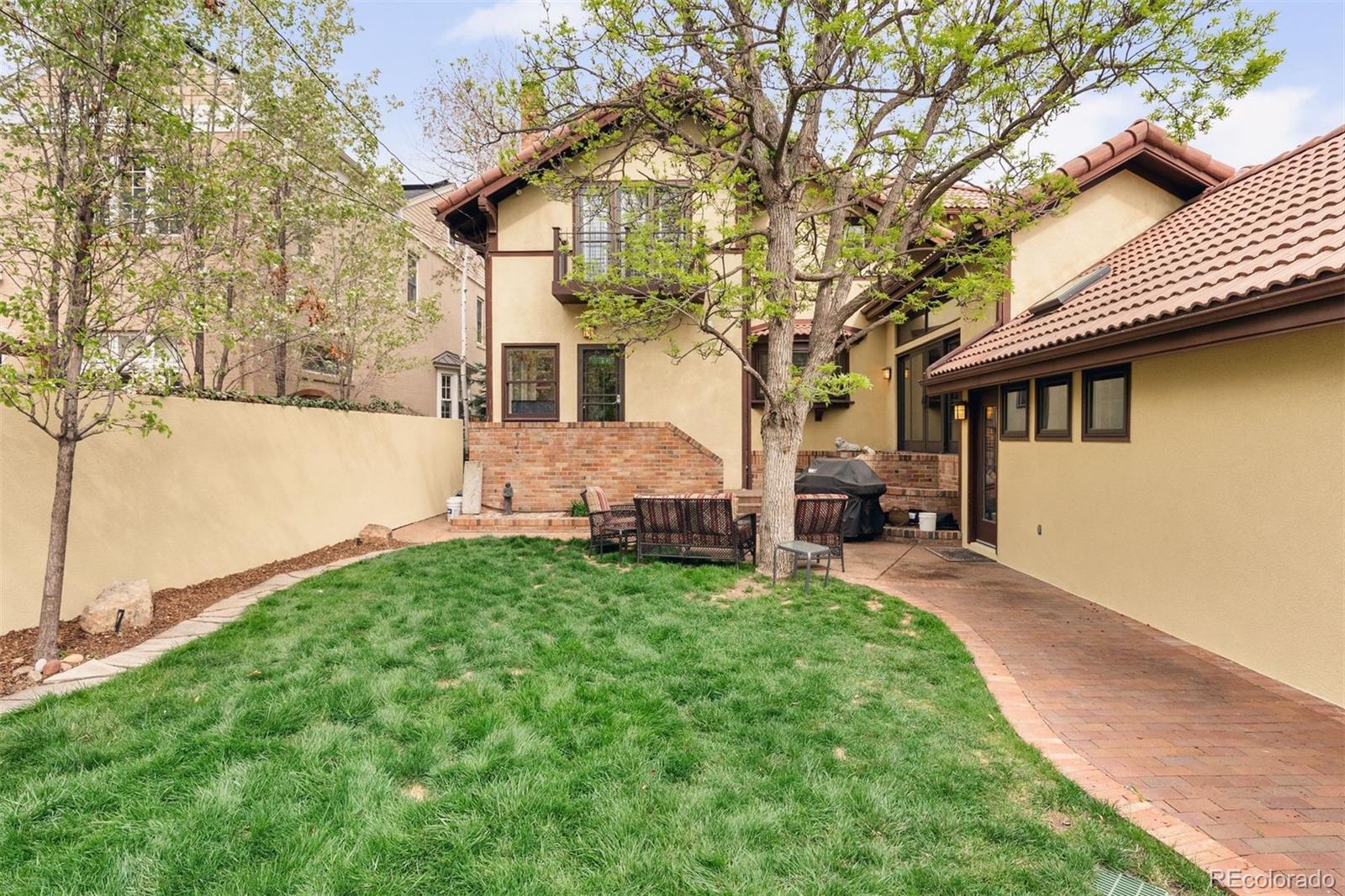 317 N Lafayette Street