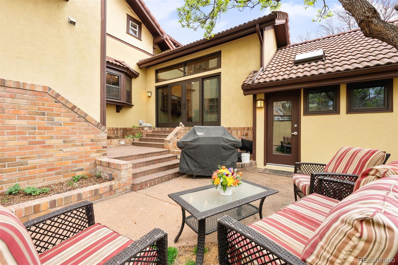 317 N Lafayette Street