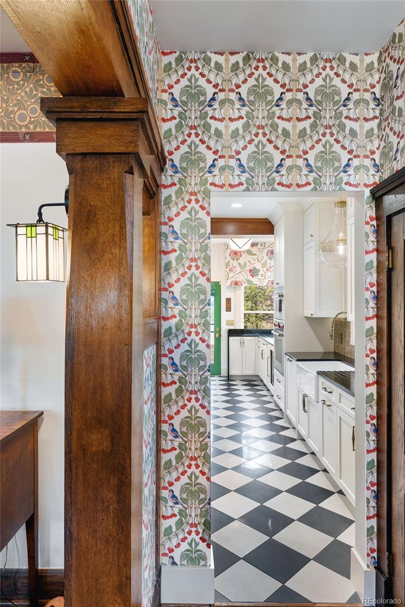 317 N Lafayette Street