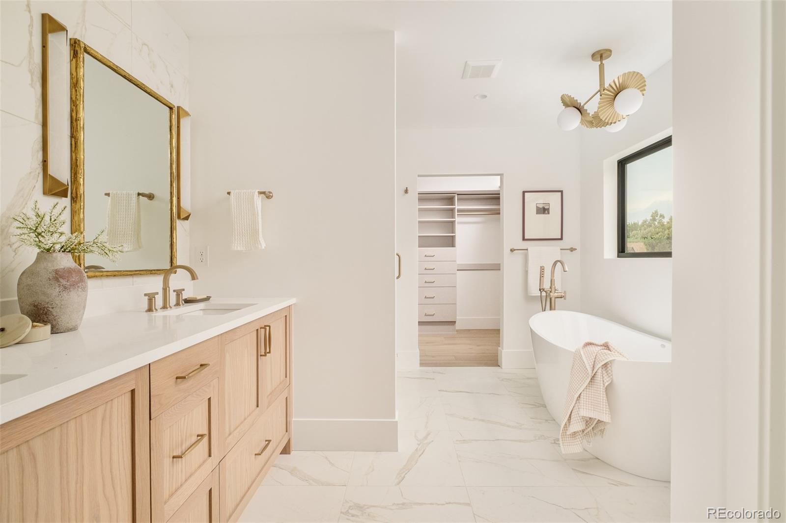 680 S Gaylord Street