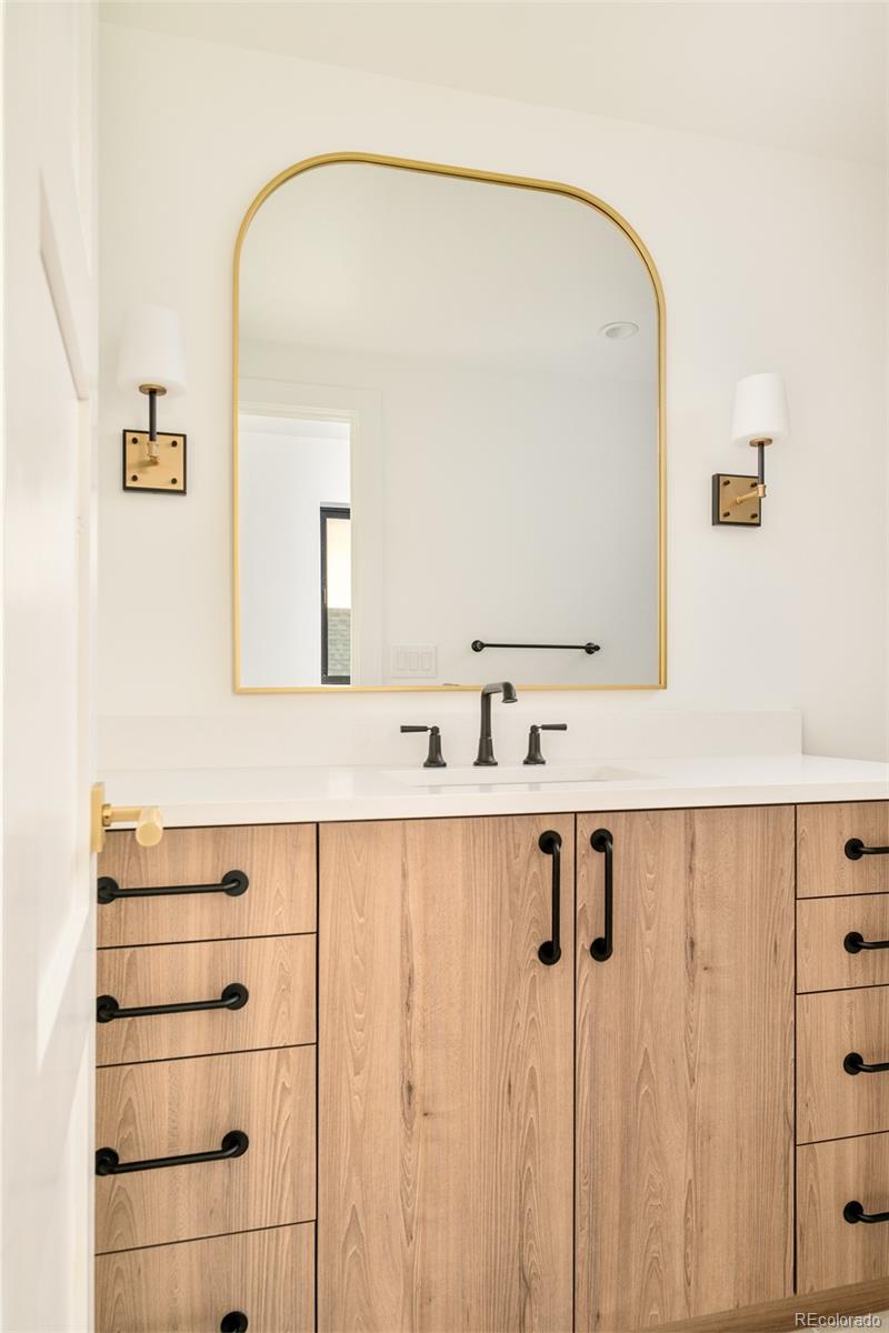 680 S Gaylord Street