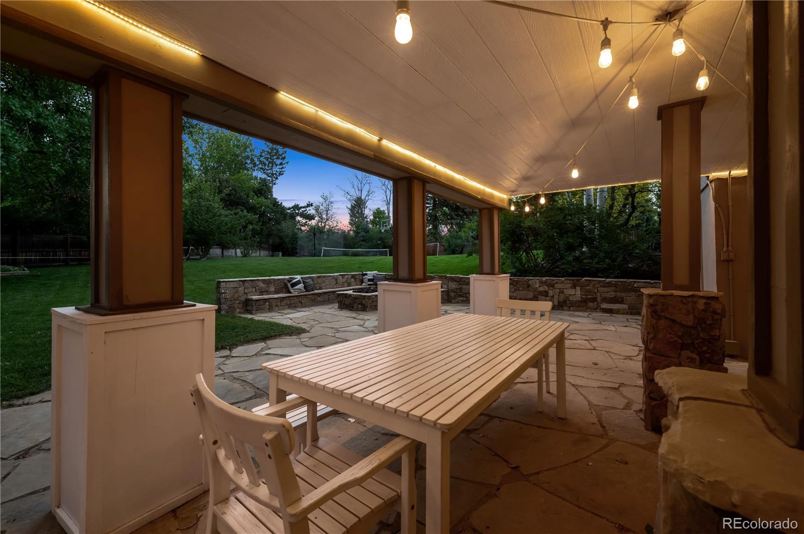 5653 E Southmoor Circle