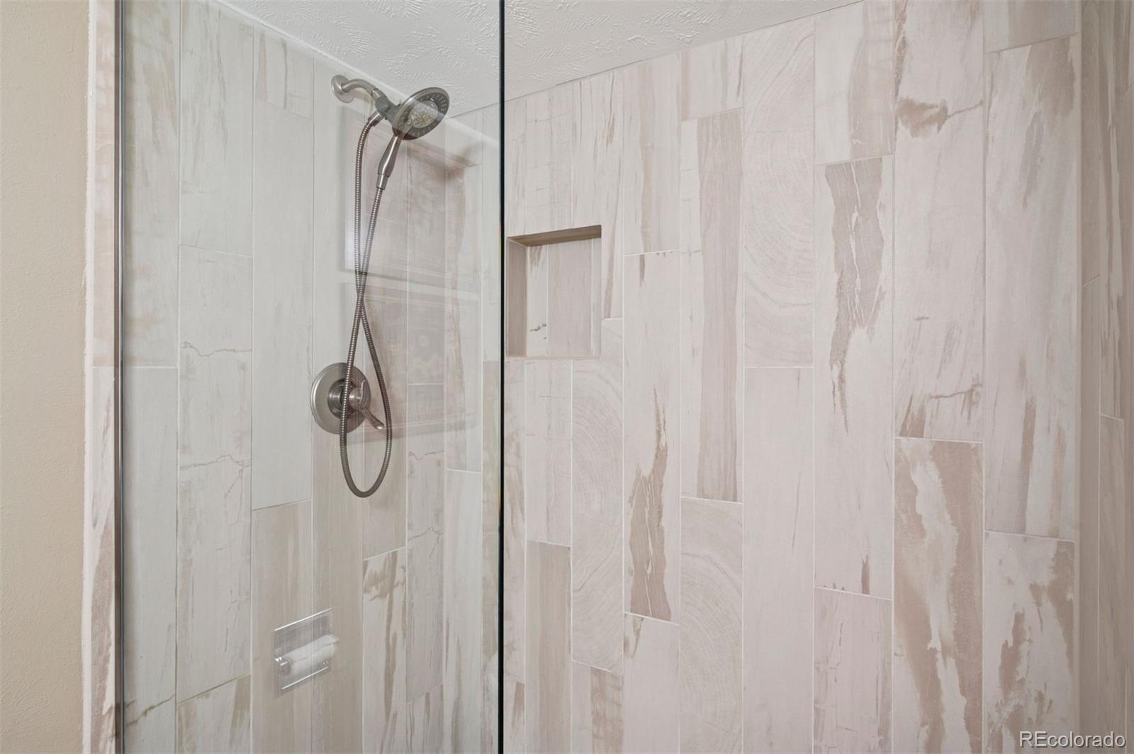 5653 E Southmoor Circle