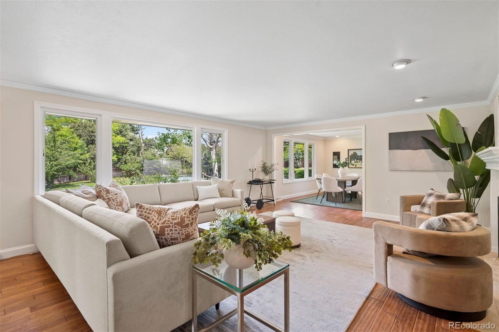 5653 E Southmoor Circle