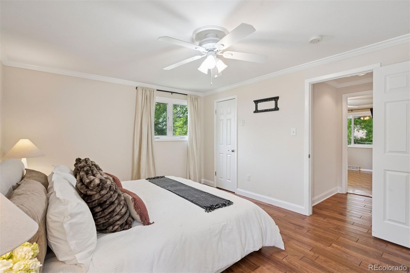 5653 E Southmoor Circle