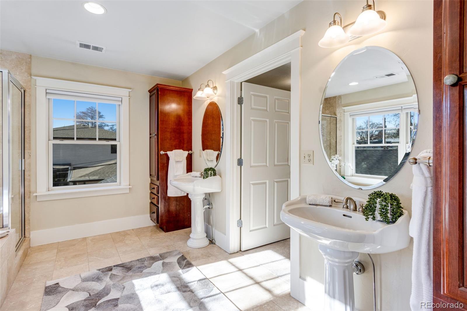 707 S Fillmore Street