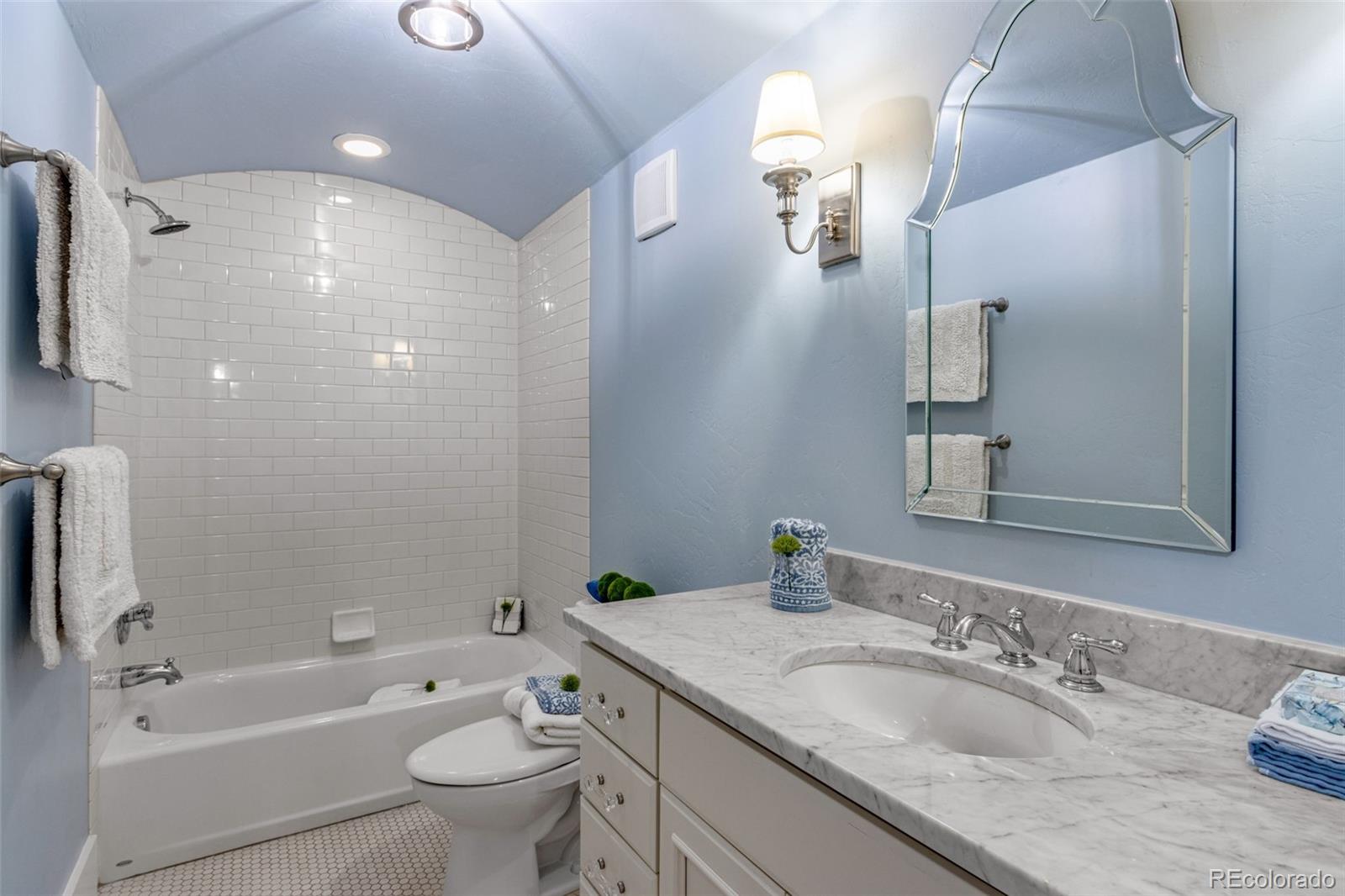 707 S Fillmore Street