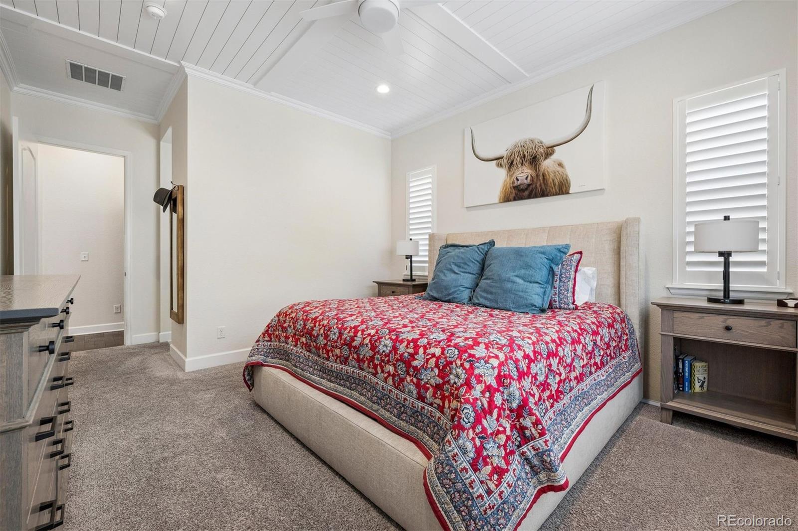 7438 S Pennsylvania Street