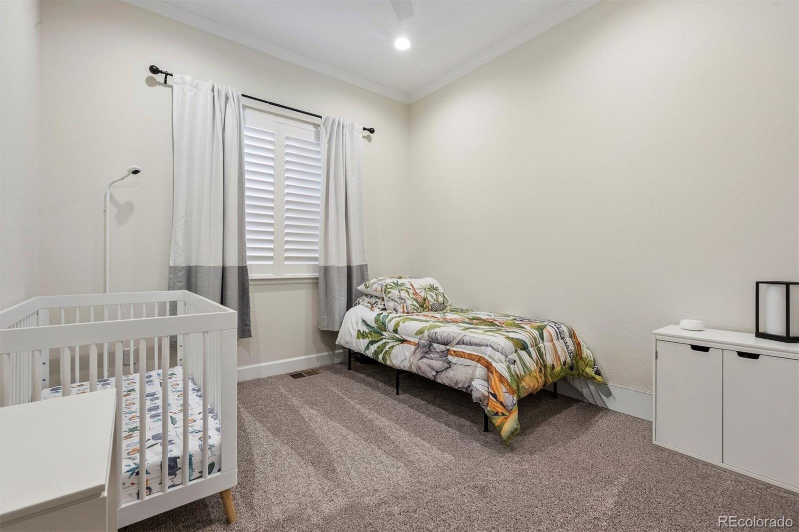 7438 S Pennsylvania Street