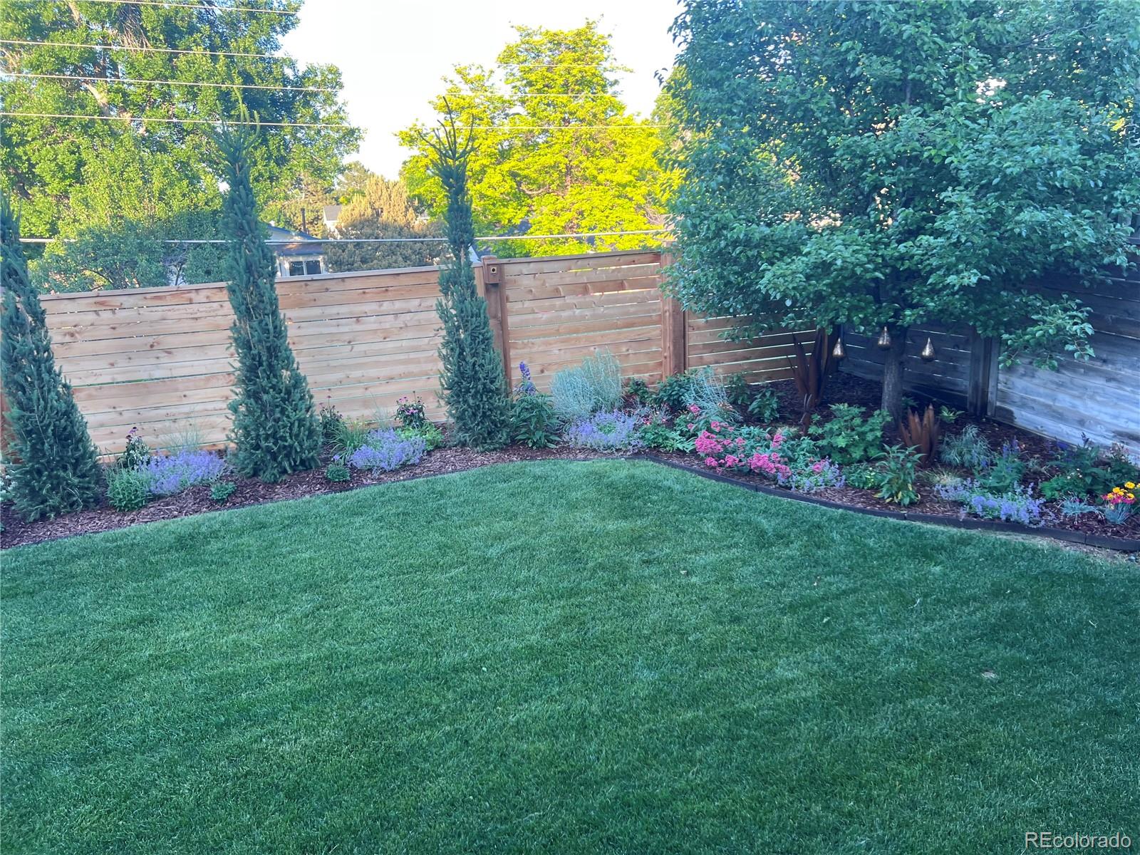 7438 S Pennsylvania Street