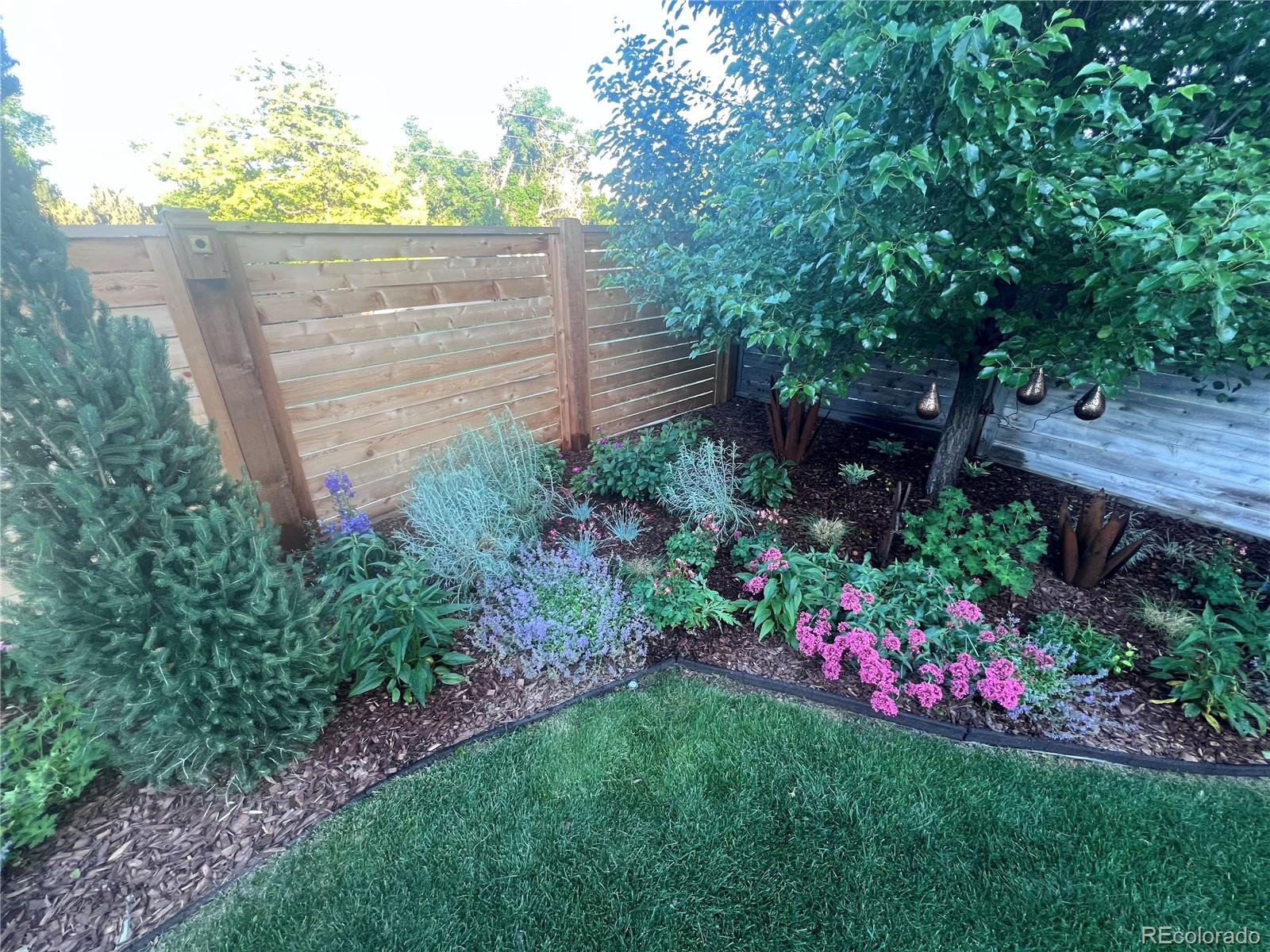 7438 S Pennsylvania Street