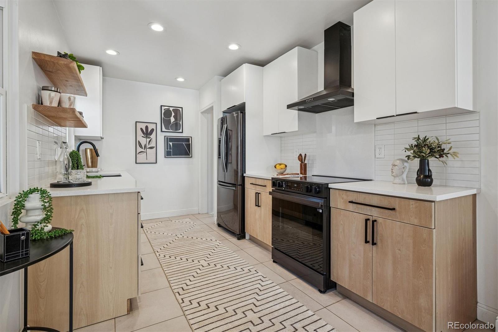 1705 S Downing Street