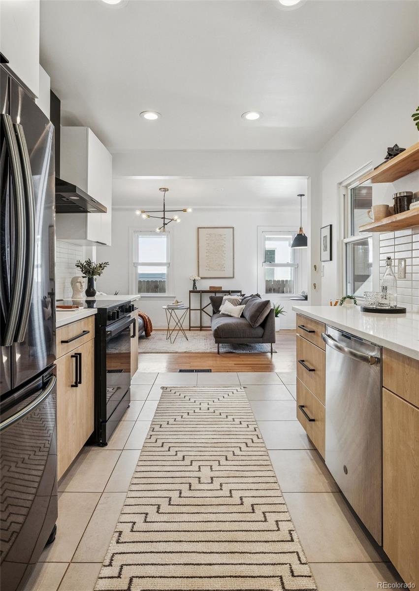 1705 S Downing Street