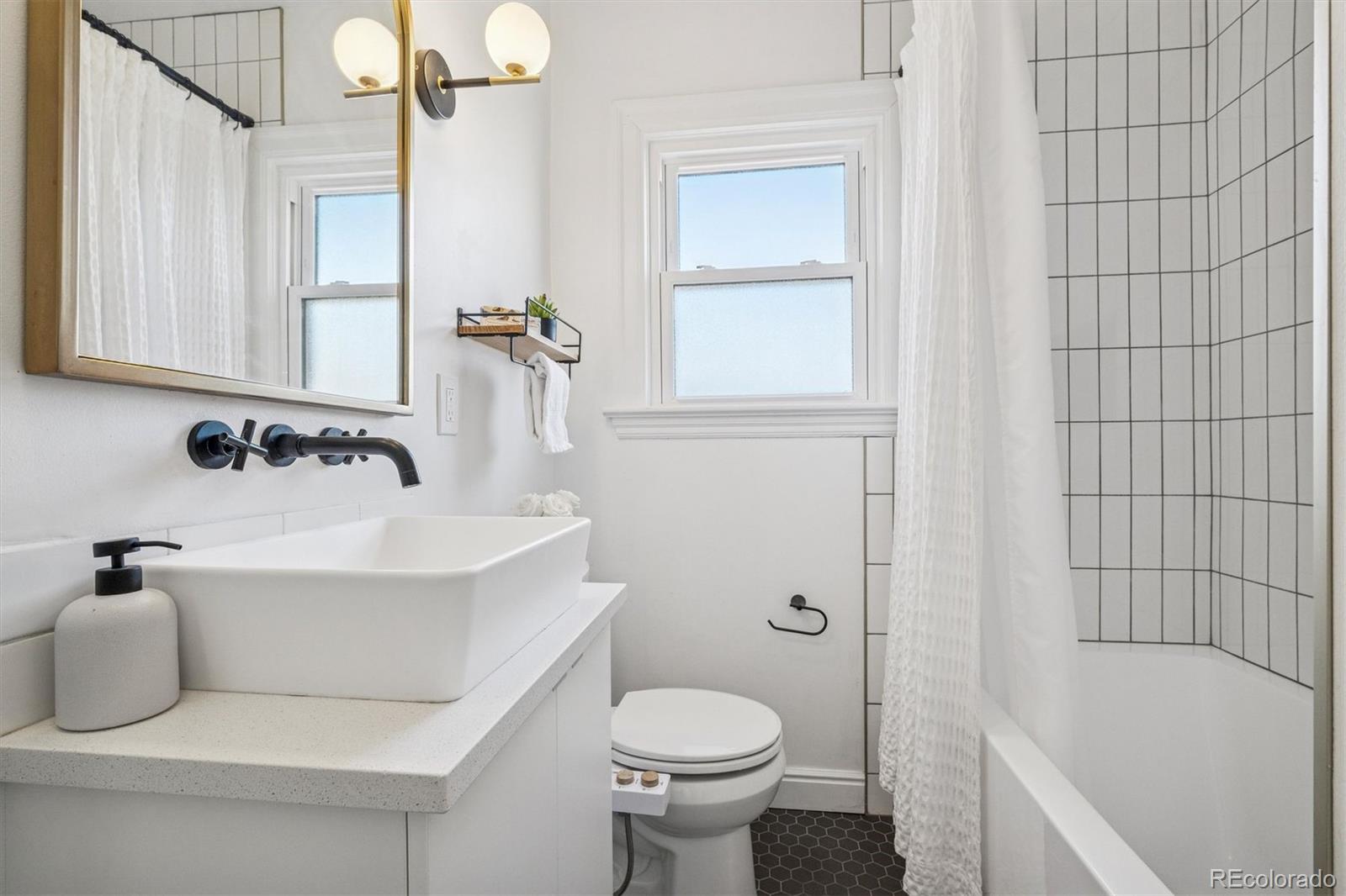 1705 S Downing Street