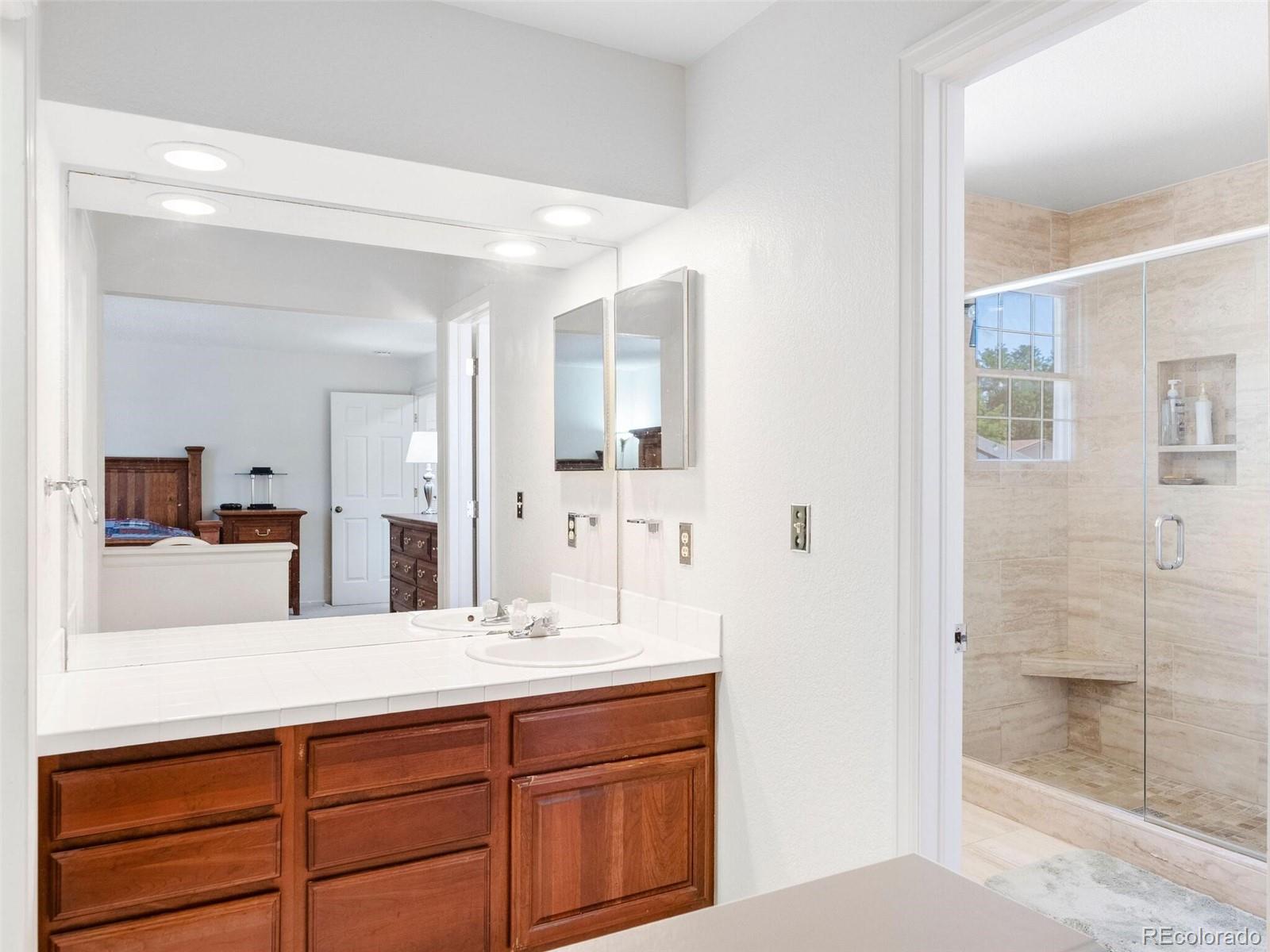 9831 E Pinewood Avenue