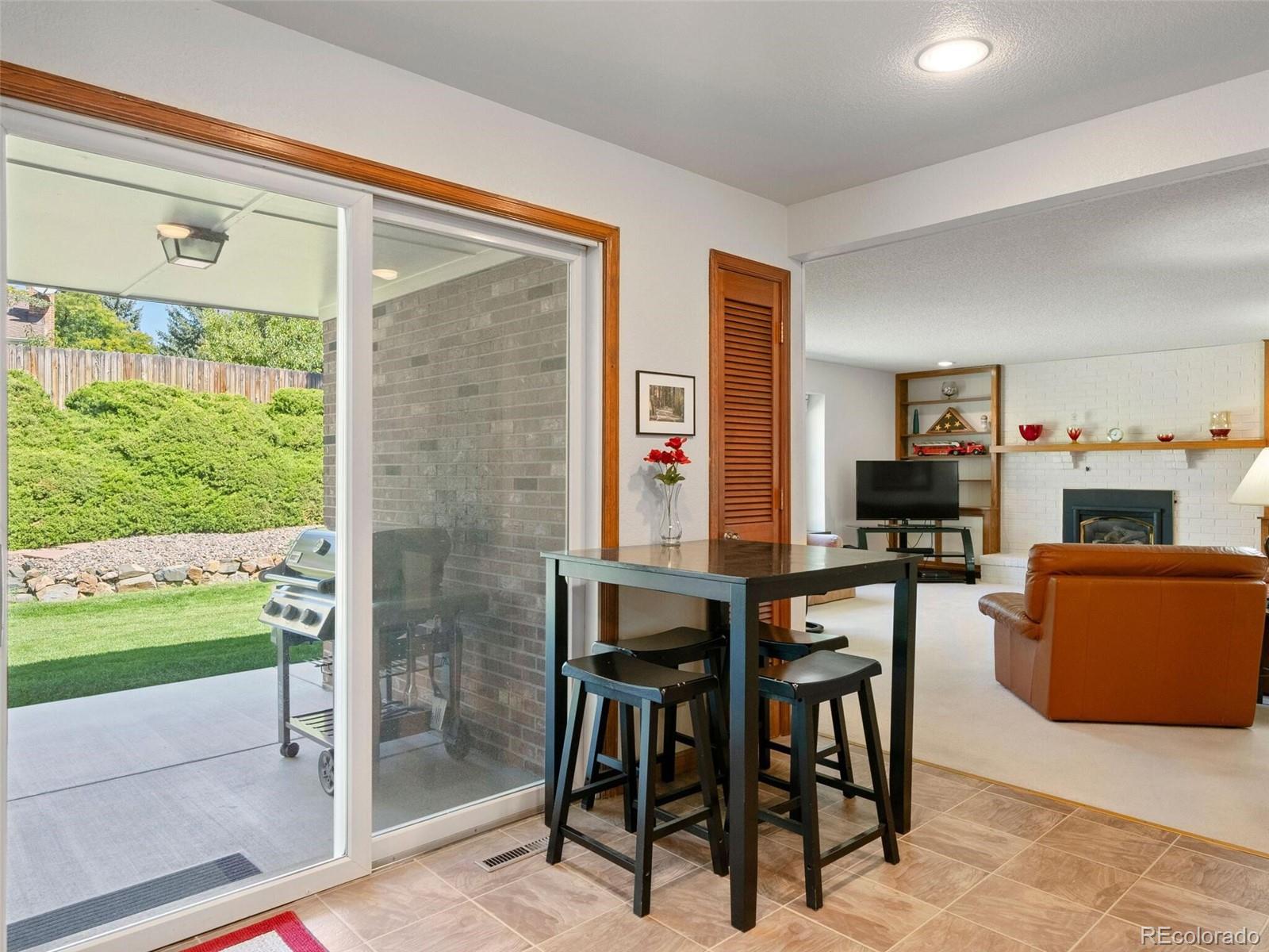 9831 E Pinewood Avenue