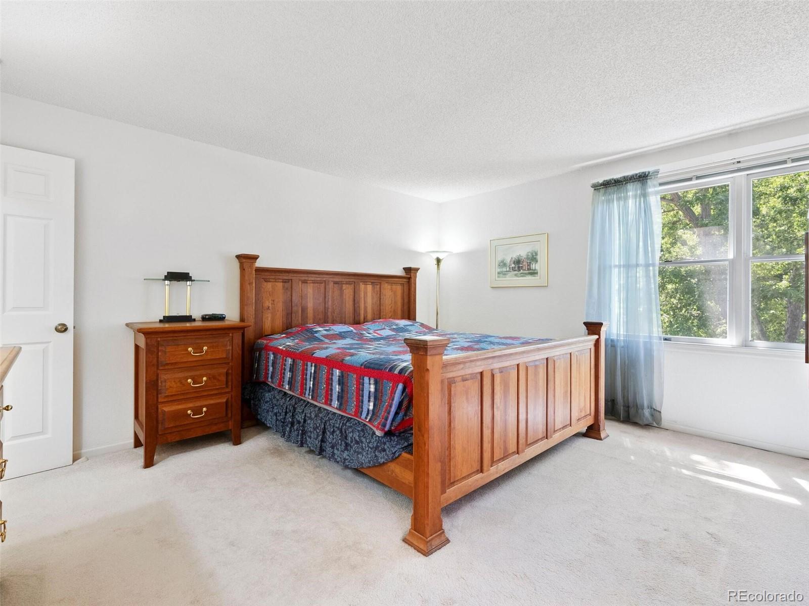 9831 E Pinewood Avenue