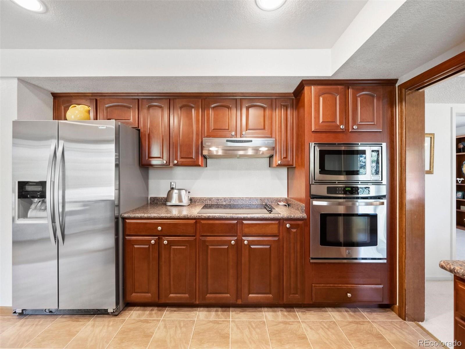 9831 E Pinewood Avenue