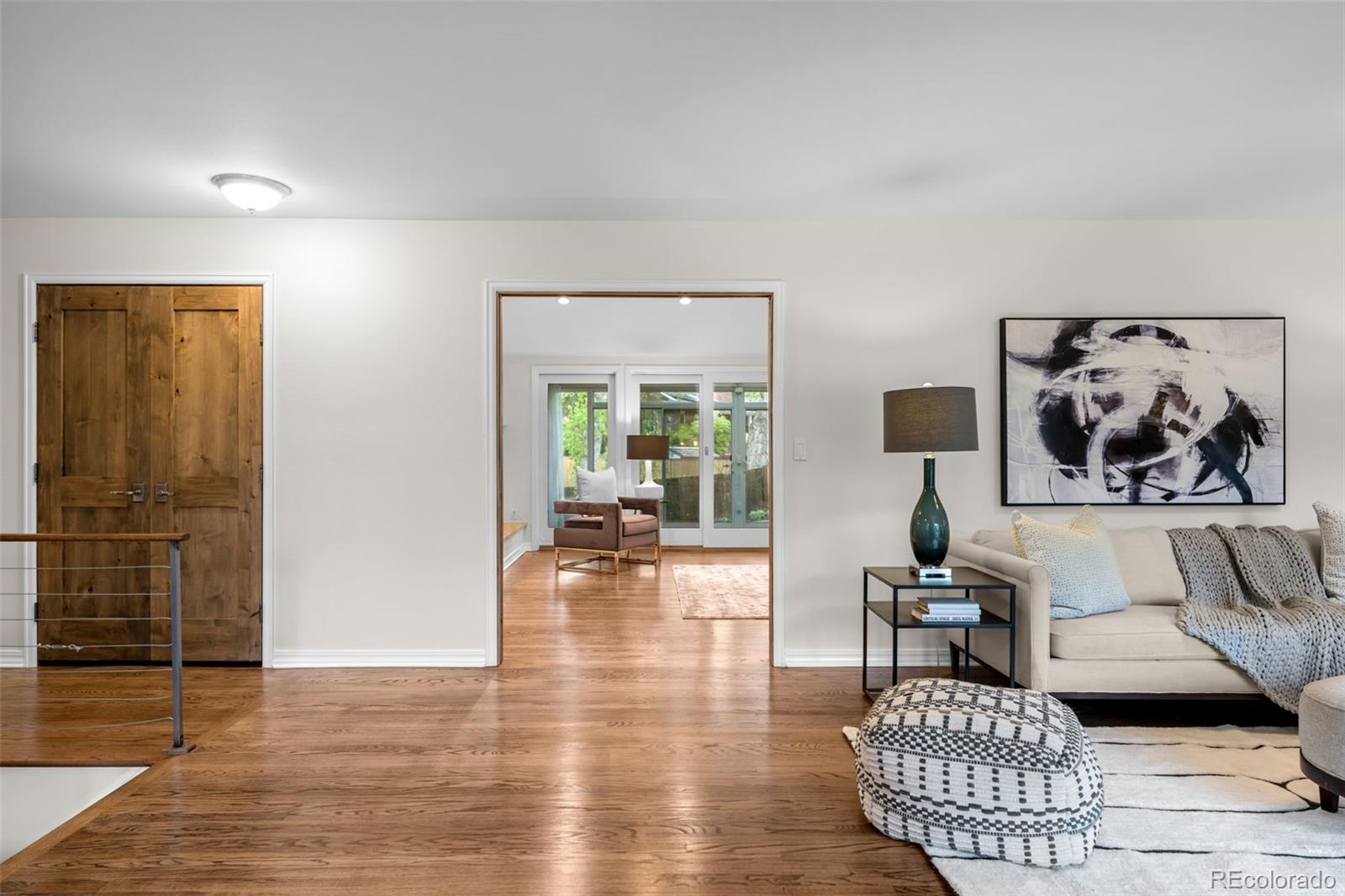 4951 Sanford Circle W