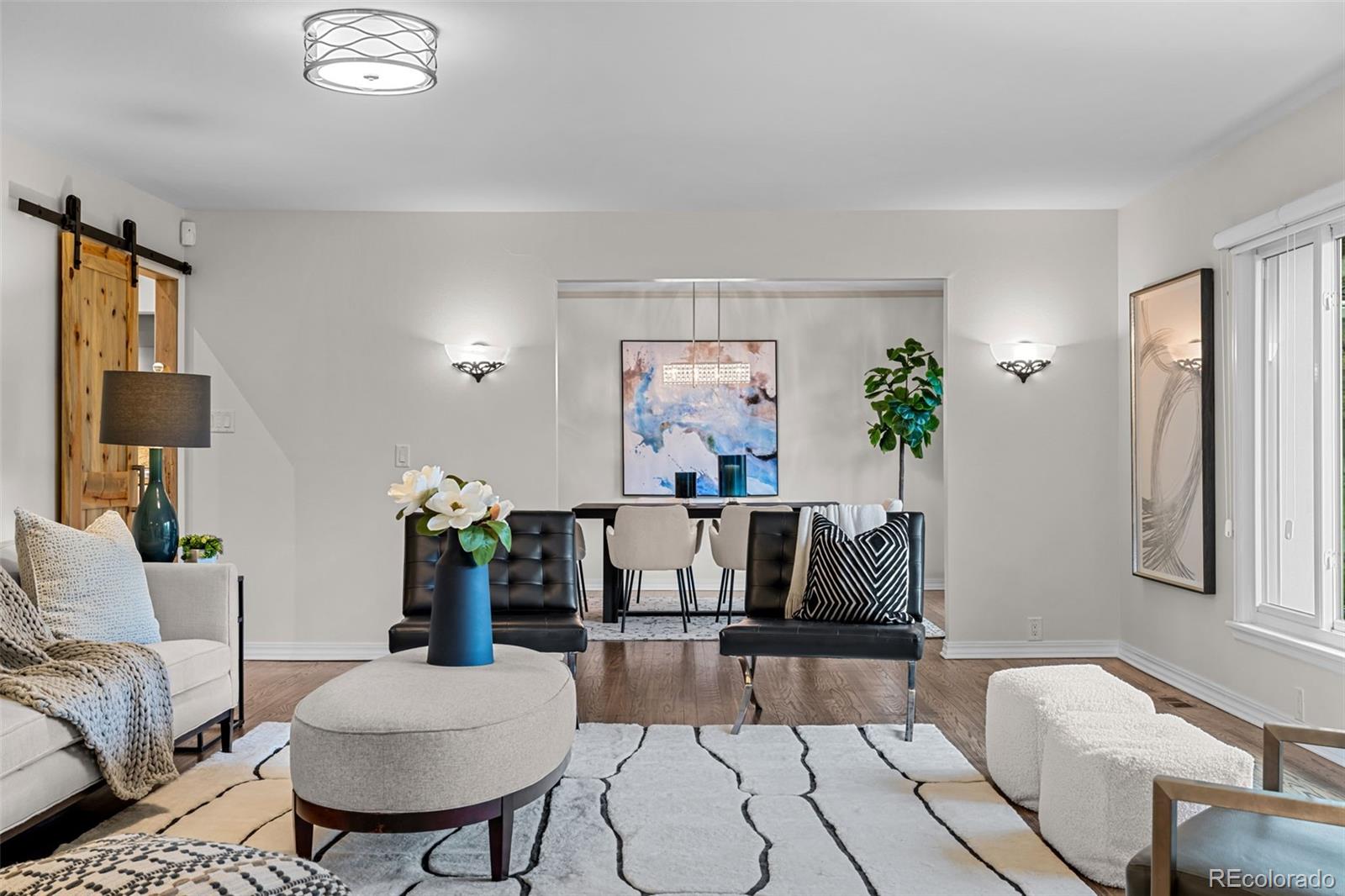 4951 Sanford Circle W