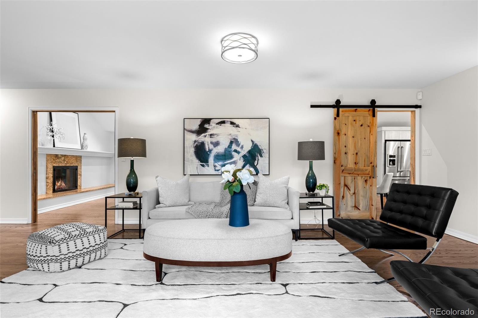 4951 Sanford Circle W