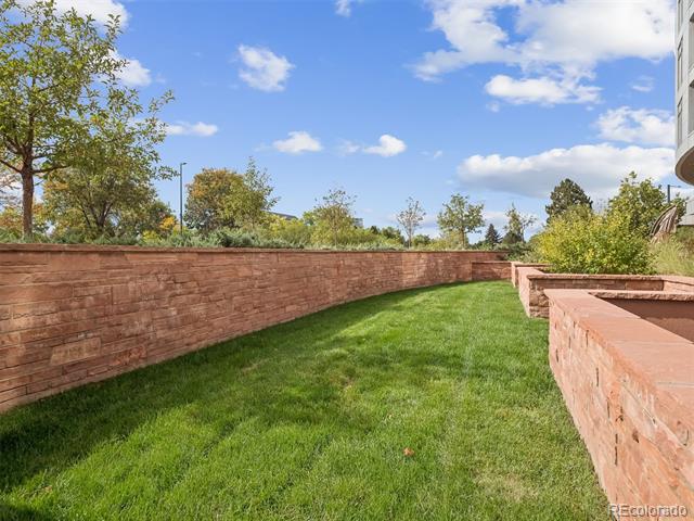 333 S Monroe Street Unit: 313
