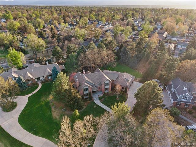 15 Mockingbird Lane
