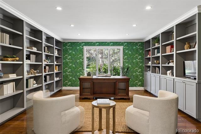 15 Mockingbird Lane