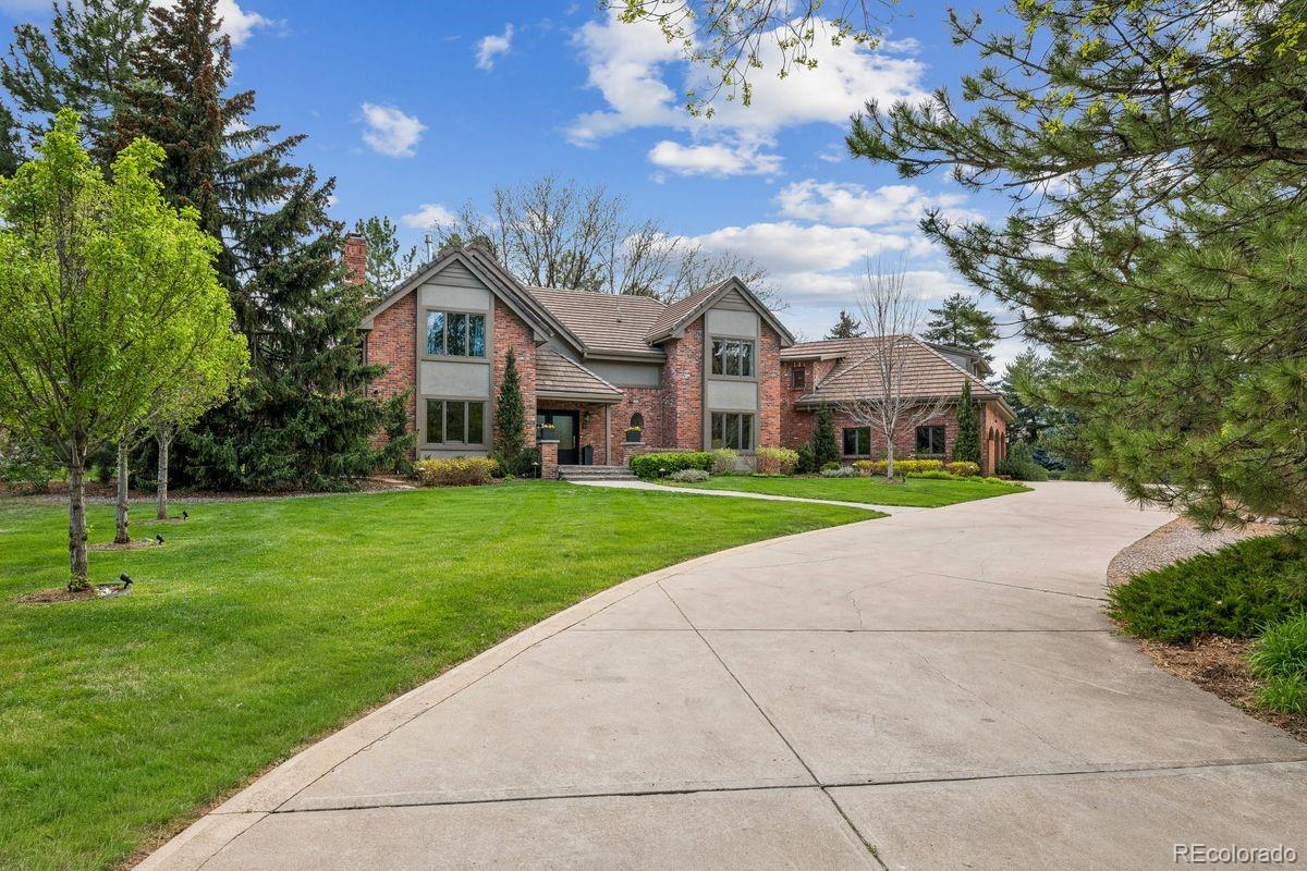 15 Mockingbird Lane