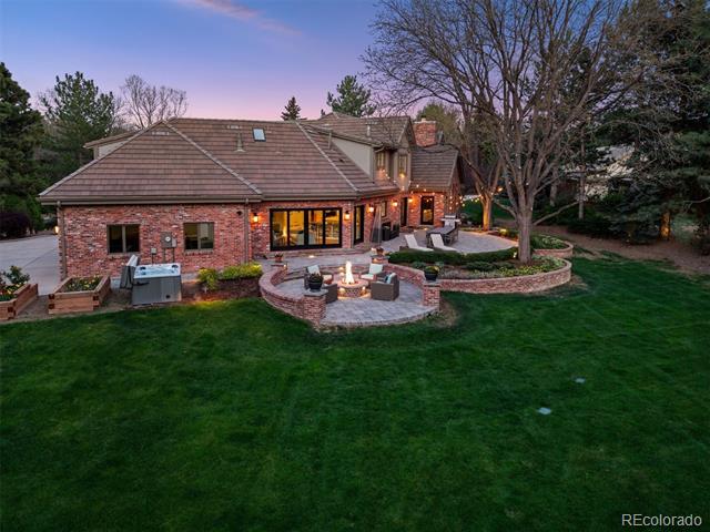 15 Mockingbird Lane
