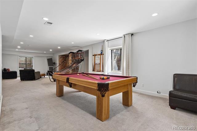 15 Mockingbird Lane