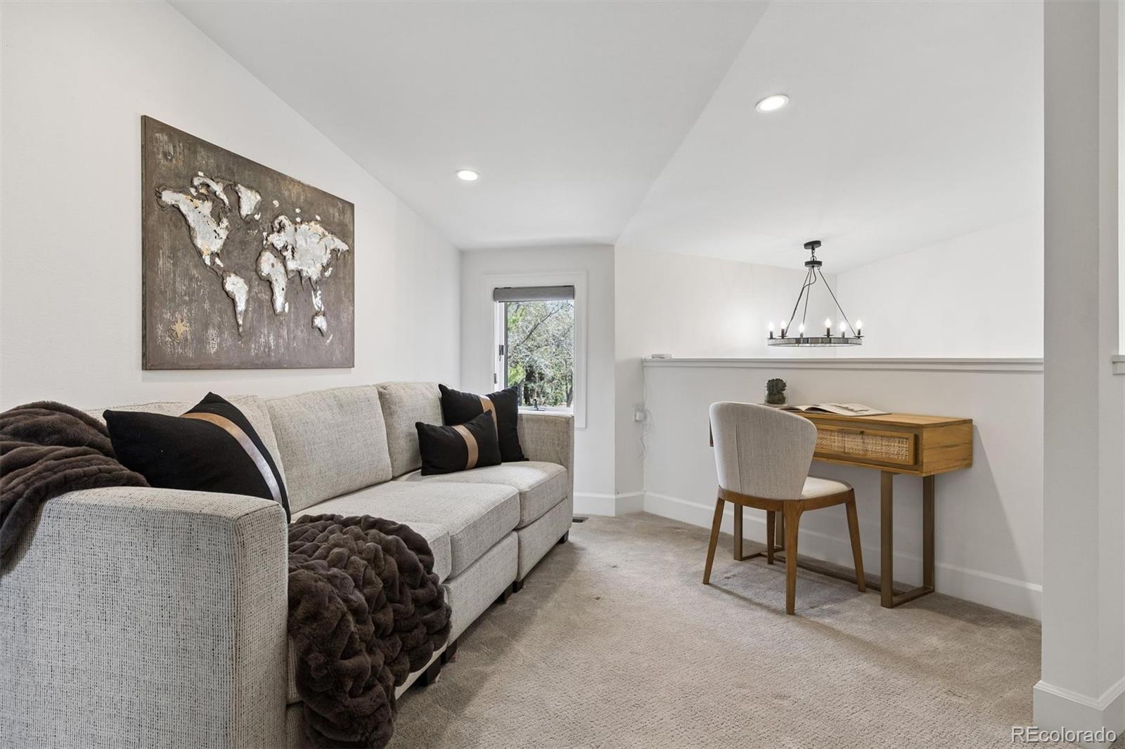 15 Mockingbird Lane