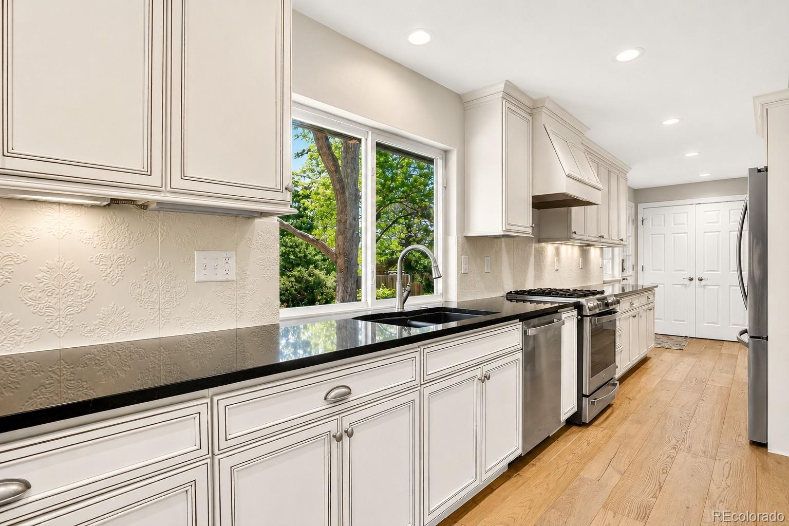 8658 E Otero Circle