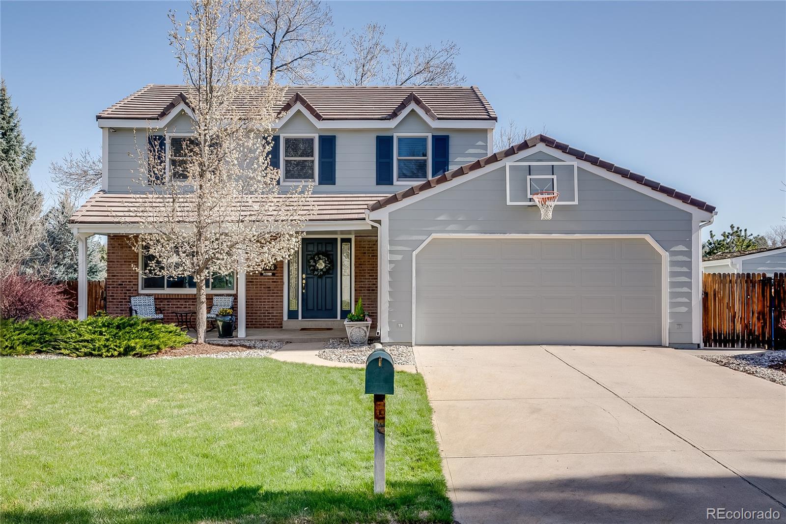 6708 S Niagara Court