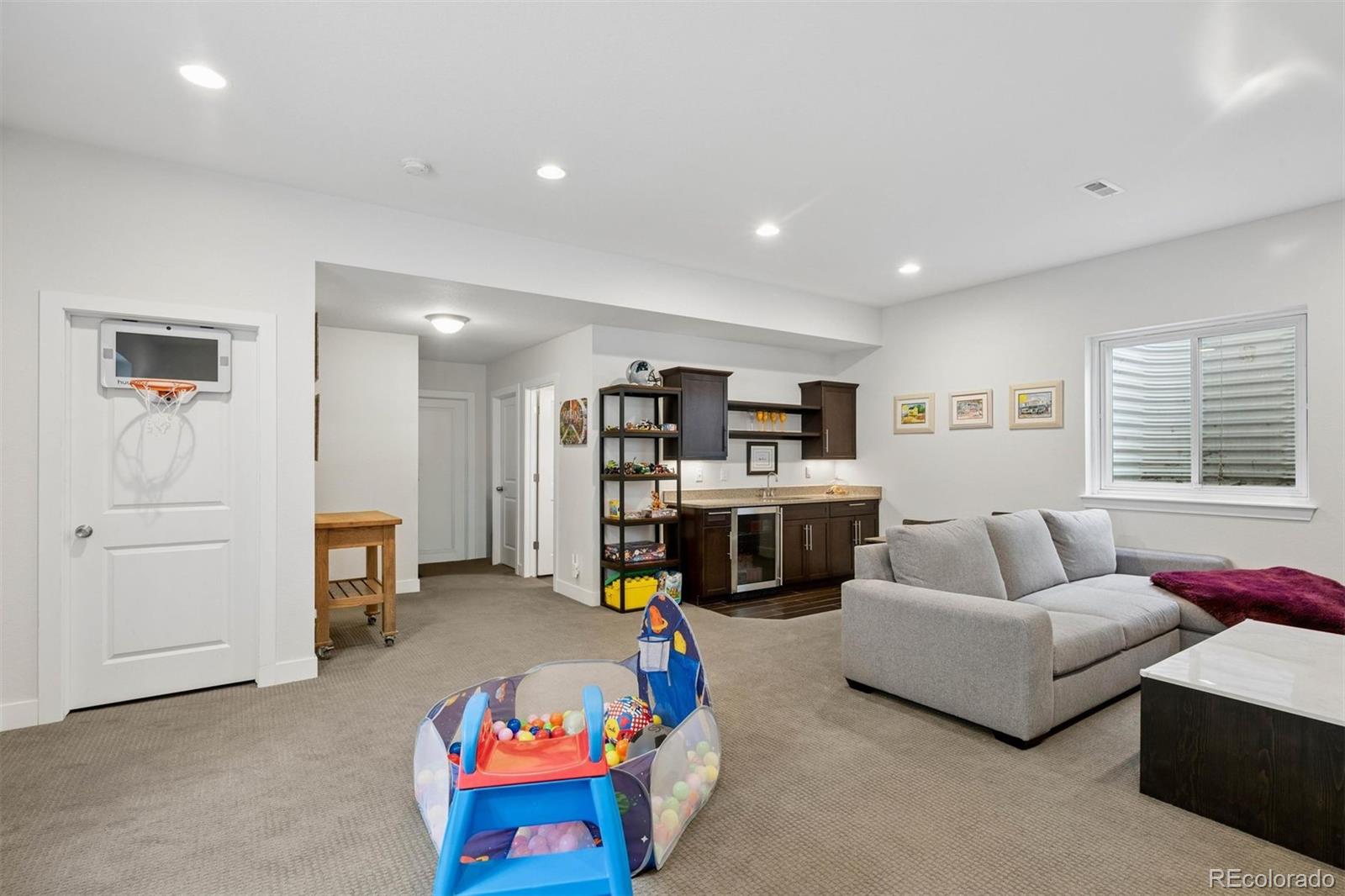 1851 E Amherst Avenue